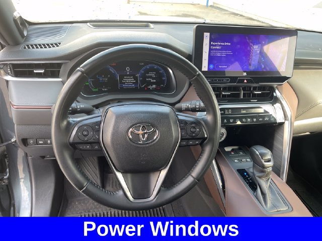 Used 2024 Toyota Venza Limited AWD/4WD image 13