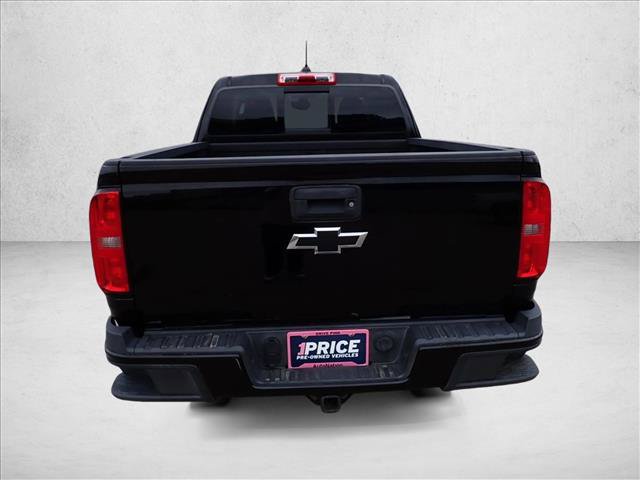 Used 2017 Chevrolet Colorado Z71 AWD/4WD image 3