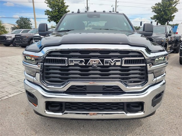 New 2026 RAM 2500 Tradesman w/ Chrome Appearance Group image 18