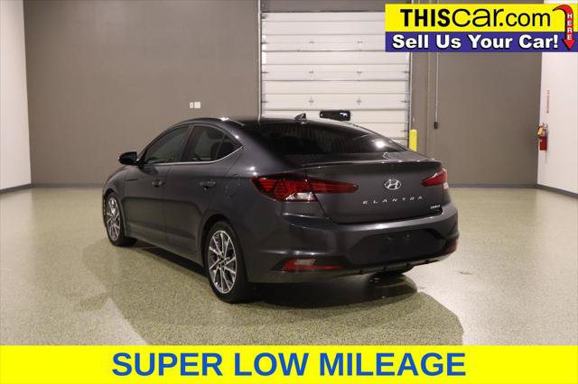 Used 2020 Hyundai Elantra Limited w/ Cargo Package (C1) FWD image 6