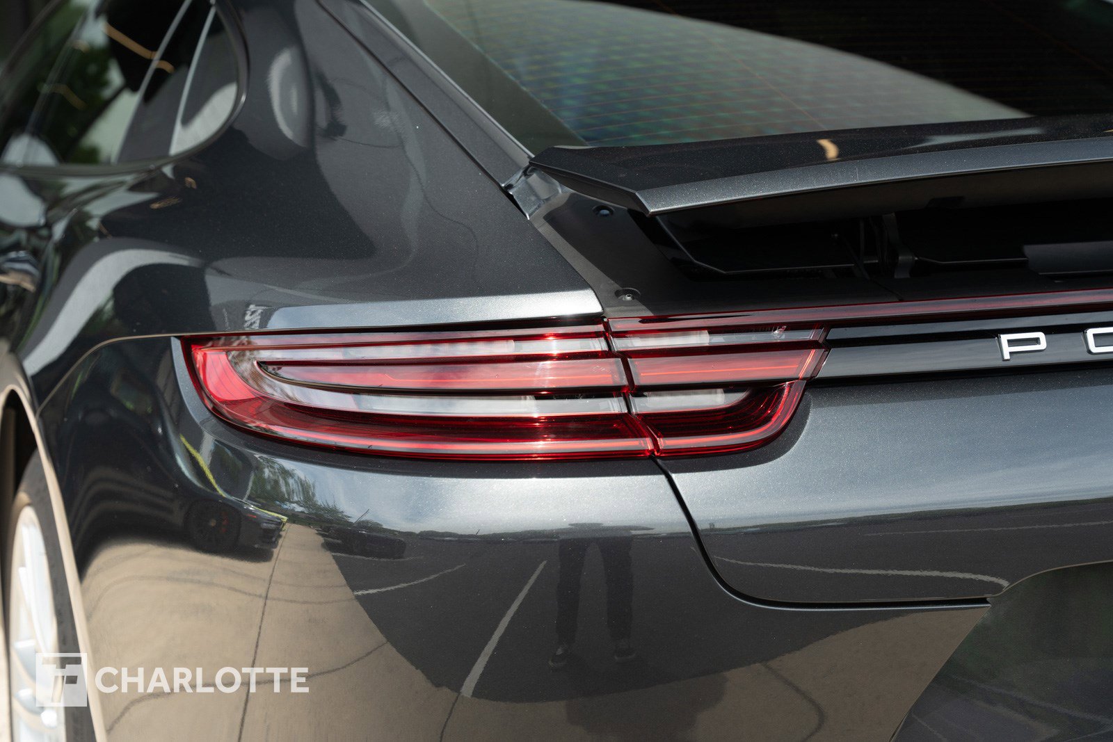 Used 2020 Porsche Panamera 4 image 13