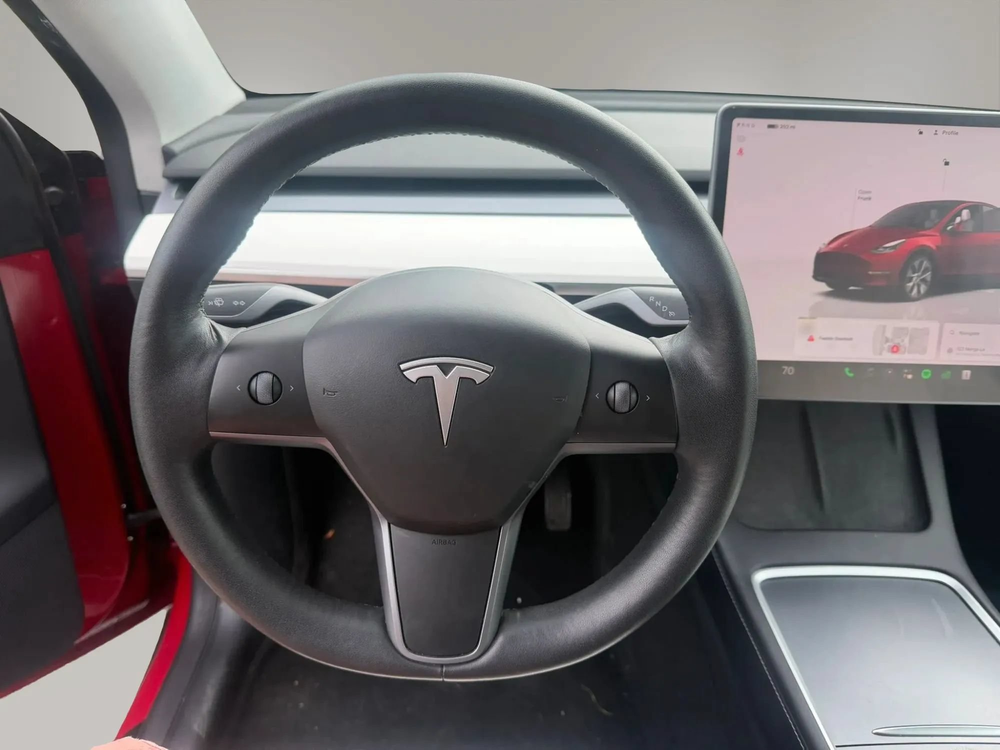 Used 2022 Tesla Model Y Long Range AWD/4WD image 16