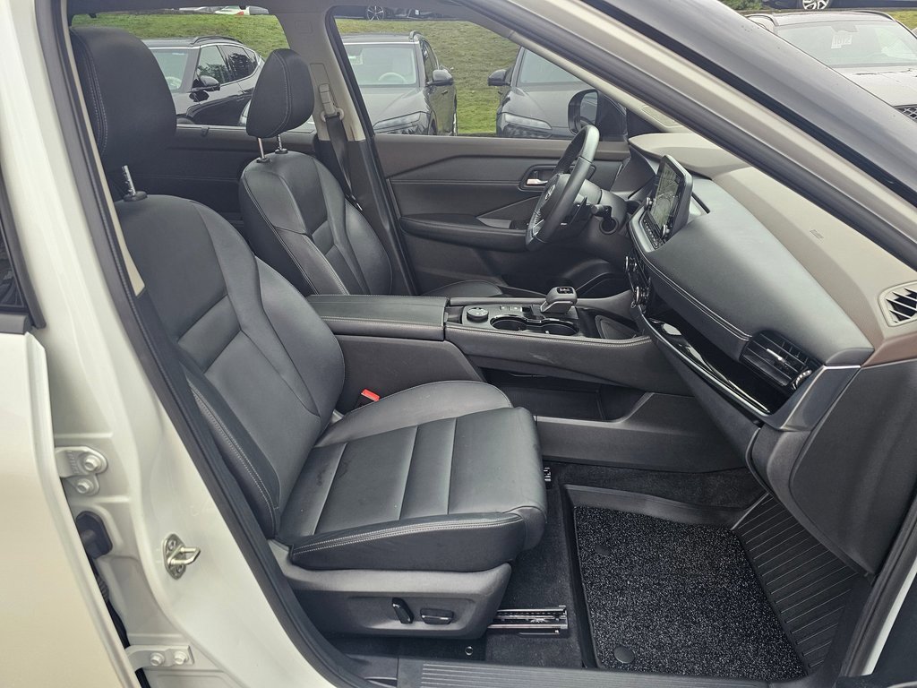 Used 2022 Nissan Rogue SL w/ SL Premium Package image 28