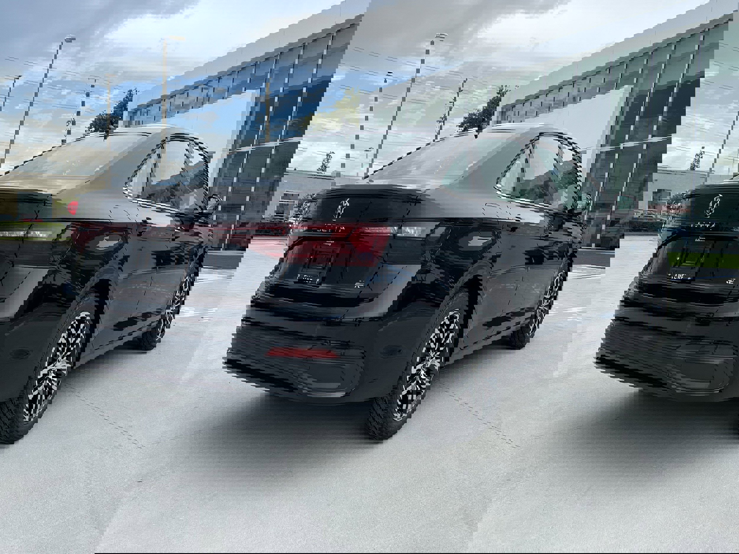 New 2025 Volkswagen Jetta SE image 7