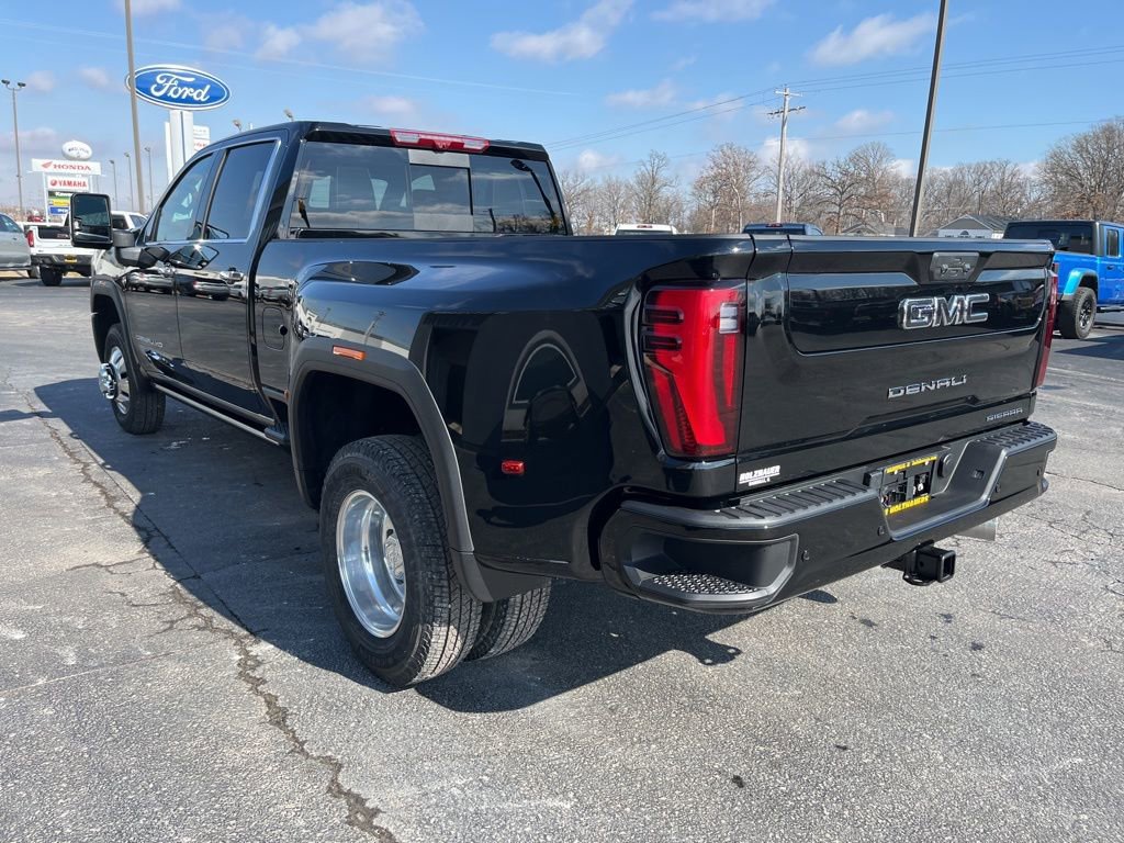 New 2025 GMC Sierra 3500 Denali Ultimate AWD/4WD image 6