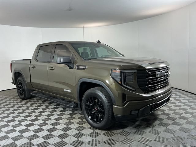 Used 2024 GMC Sierra 1500 Elevation w/ Preferred Package AWD/4WD image 3