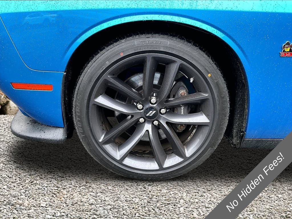 Used 2019 Dodge Challenger R/T Scat Pack w/ Driver Convenience Group RWD image 9