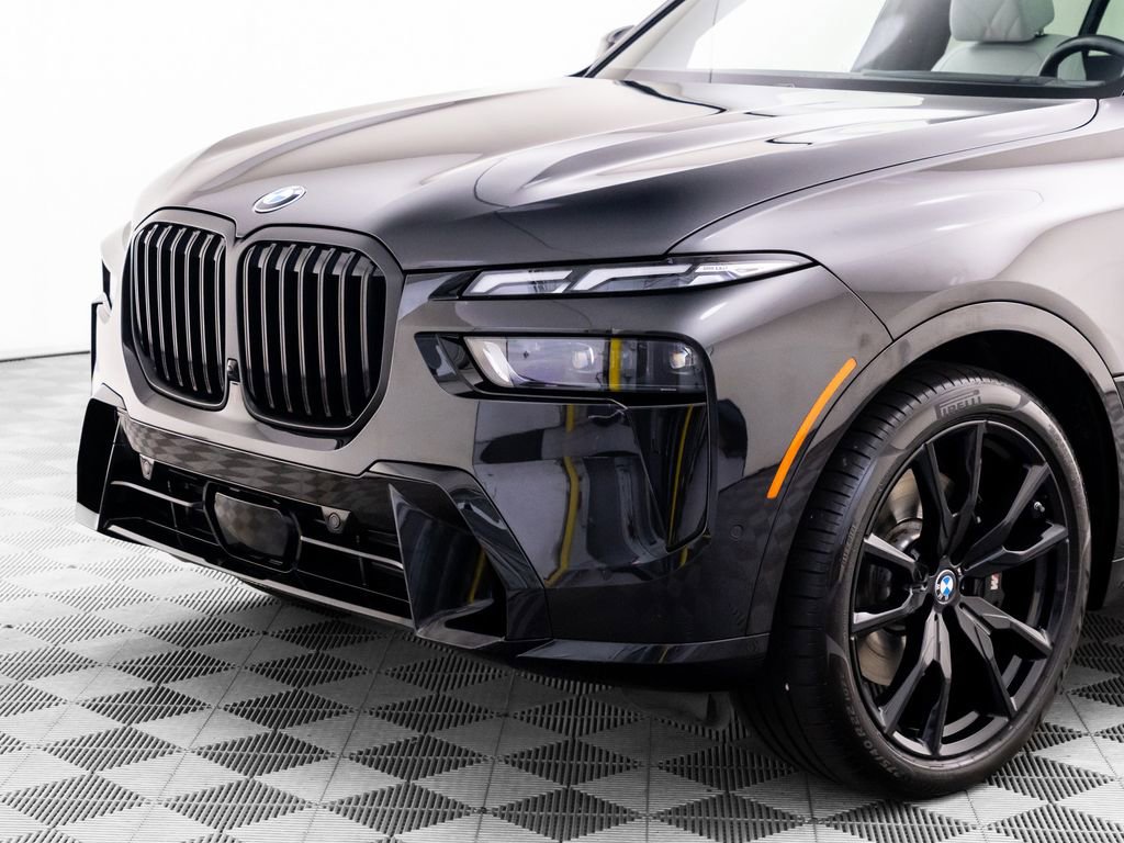 Used 2024 BMW X7 xDrive40i w/ Executive Package AWD/4WD image 39