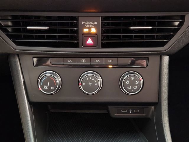 Used 2022 Volkswagen Jetta S image 19