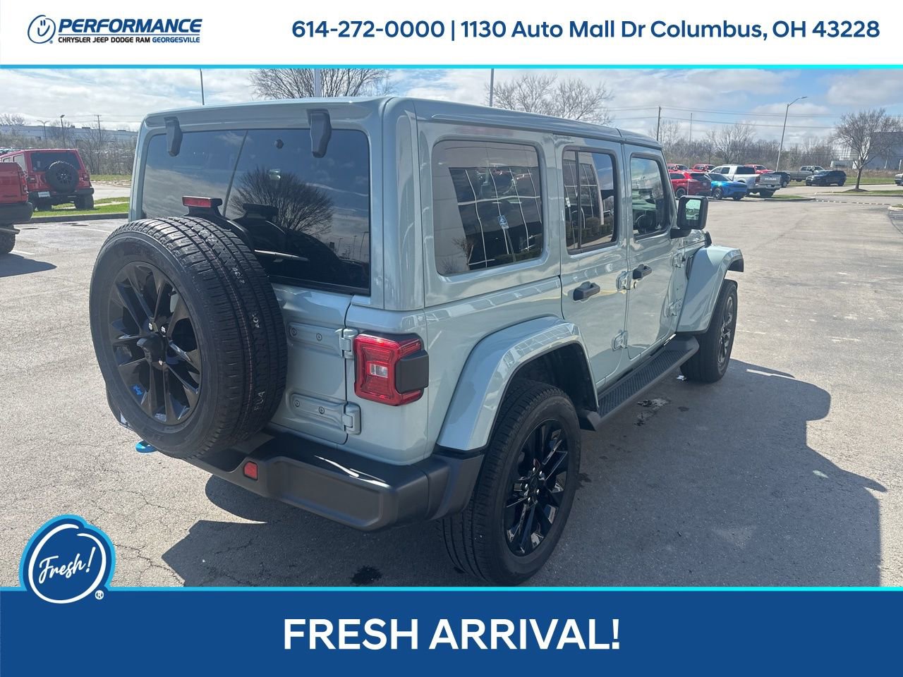 Used 2023 Jeep Wrangler Unlimited Sahara w/ Cold Weather Group image 4