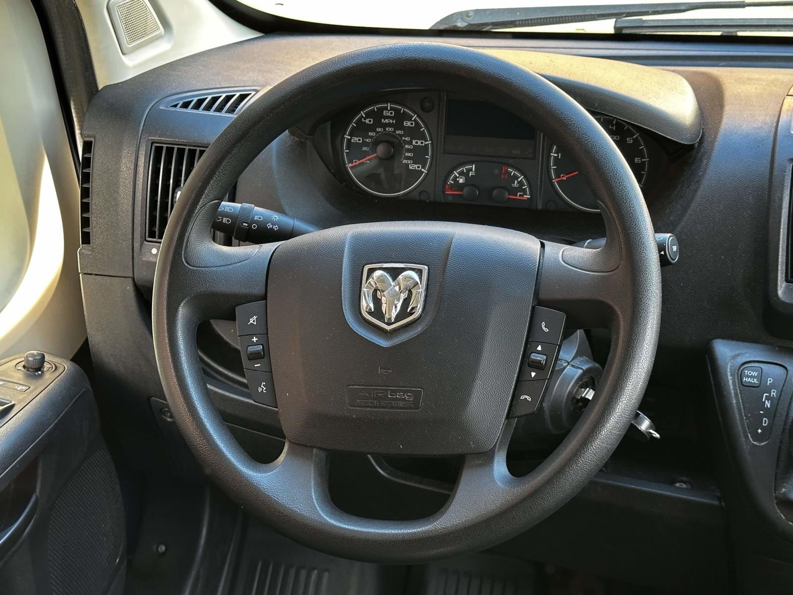 Used 2018 RAM ProMaster 2500 FWD image 14