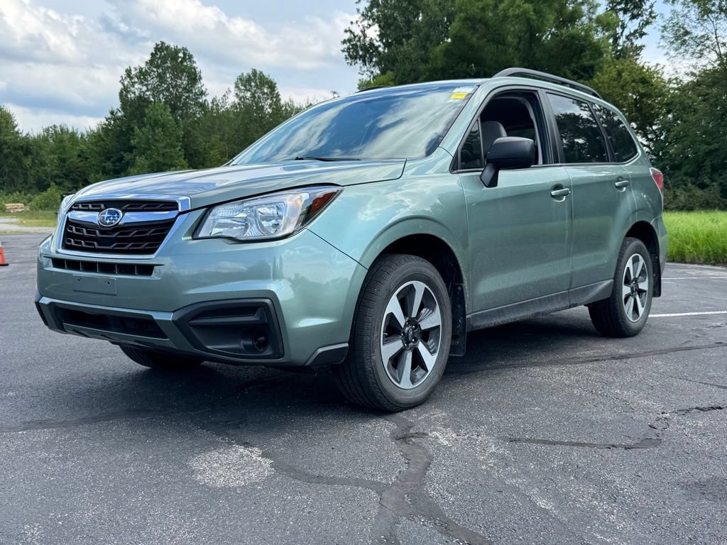 Used 2017 Subaru Forester 2.5i w/ Alloy Wheel Package AWD/4WD image 3