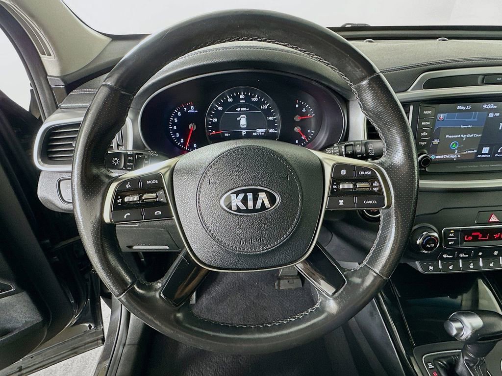 Certified 2019 Kia Sorento SX w/ SX Touring Package FWD image 26
