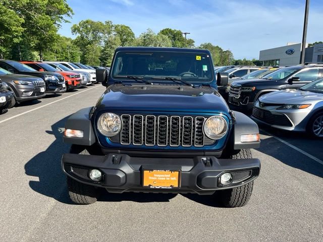 Certified 2025 Jeep Wrangler Sport AWD/4WD image 2