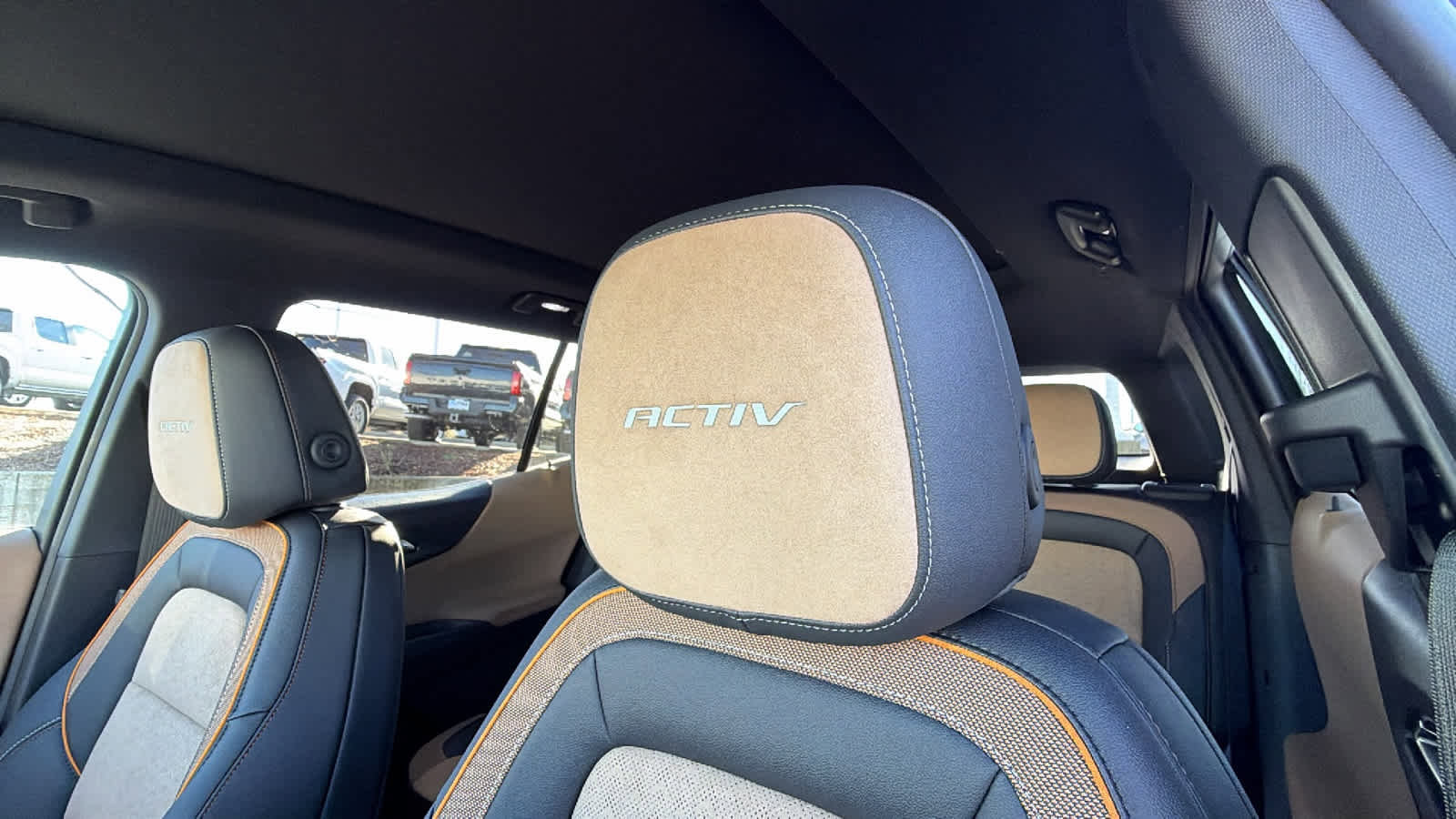 New 2026 Chevrolet Equinox ACTIV w/ Convenience Package III image 11