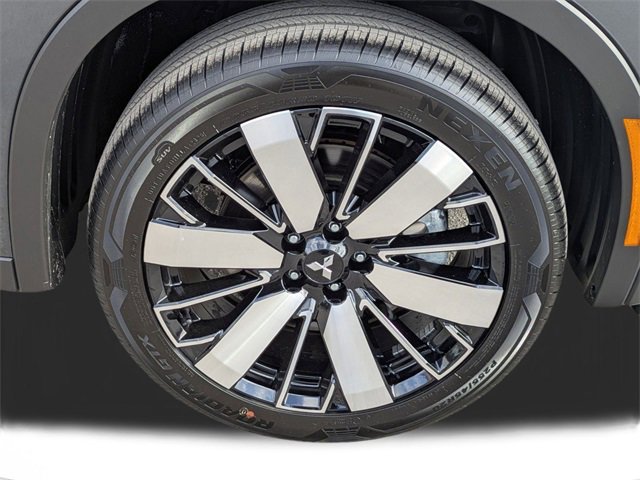 New 2026 Mitsubishi Outlander SE image 11