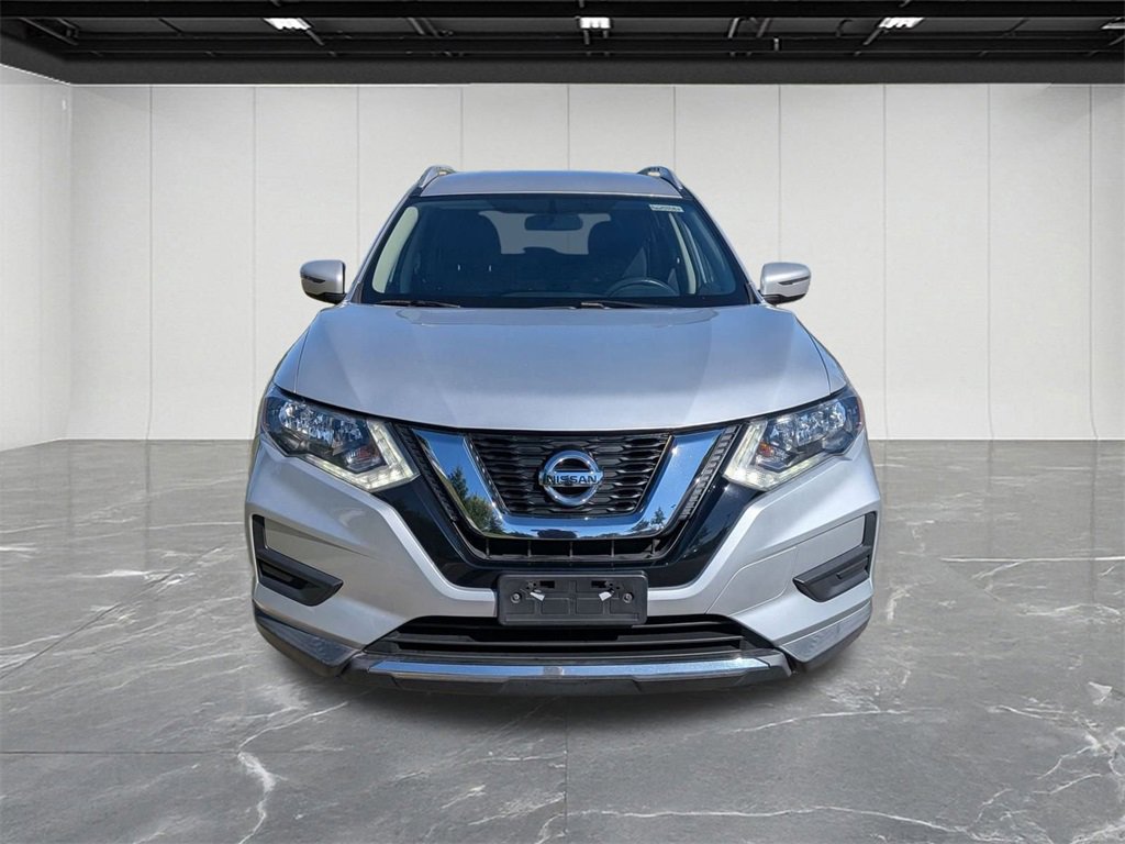 Used 2017 Nissan Rogue SV image 8
