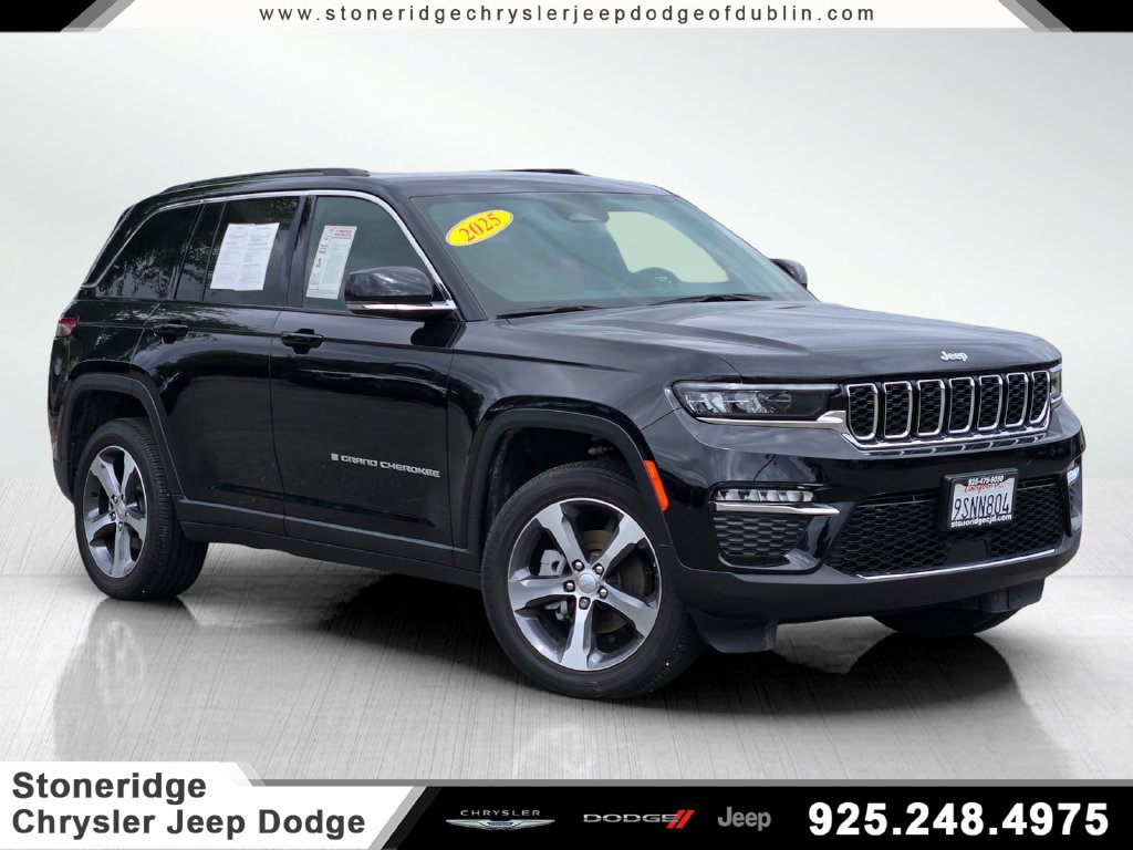 Used 2025 Jeep Grand Cherokee Limited w/ Trailer Tow Package