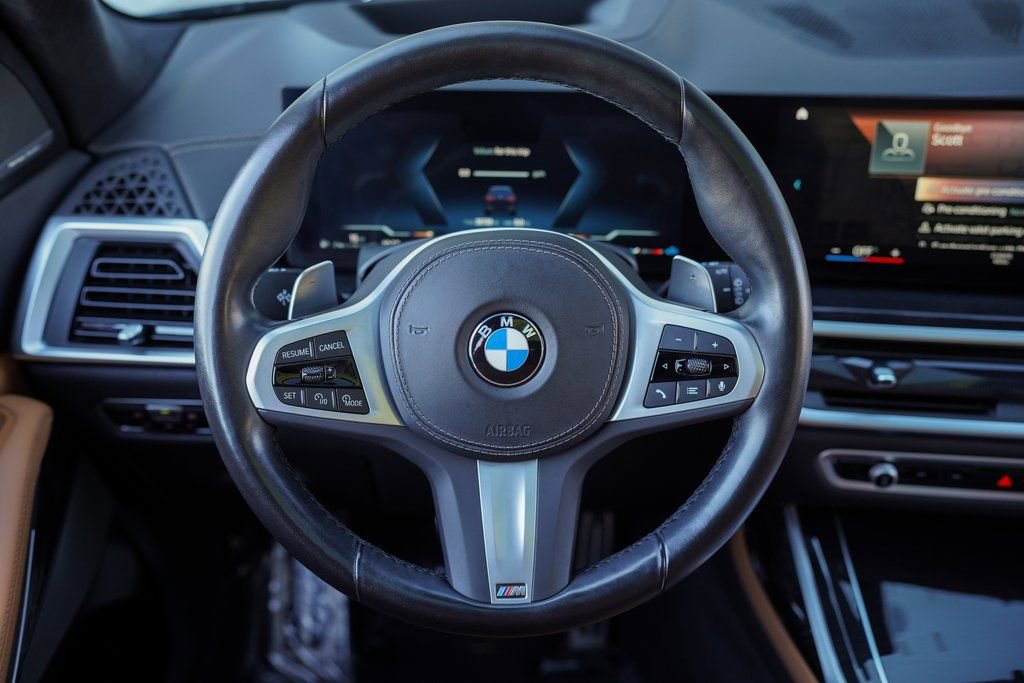 Used 2023 BMW X7 xDrive40i w/ M Sport Package image 30