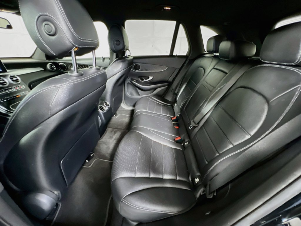 Used 2018 Mercedes-Benz GLC 300 image 22