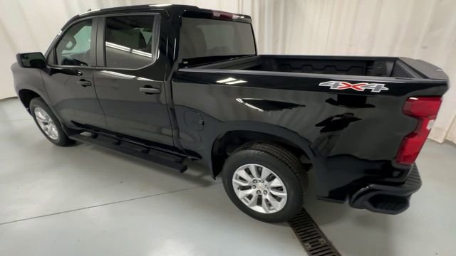 Used 2024 Chevrolet Silverado 1500 Custom image 6