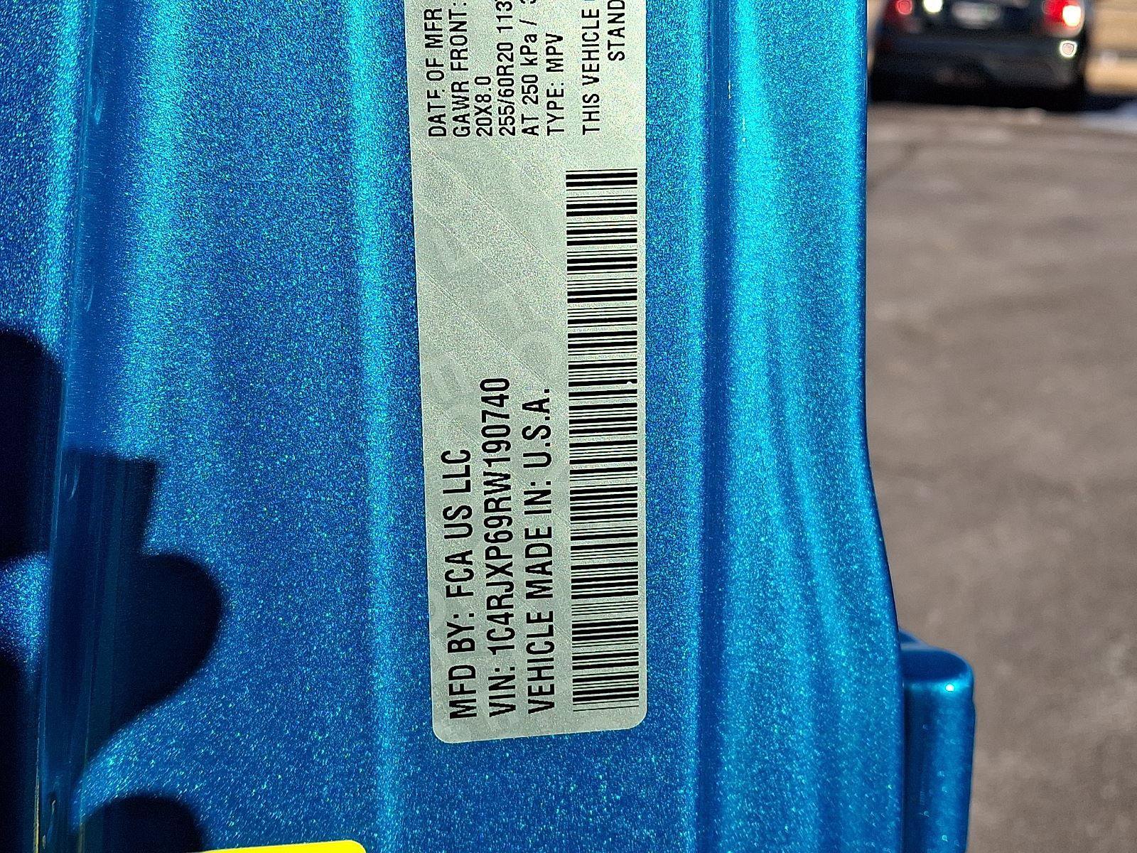 Used 2024 Jeep Wrangler Unlimited Sahara w/ Technology Group image 26