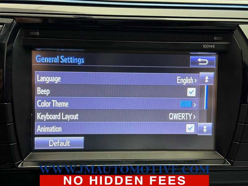 Used 2015 Toyota Corolla LE image 27