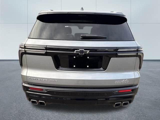 Used 2026 Chevrolet Traverse High Country w/ LPO, Floor Liner Package image 3