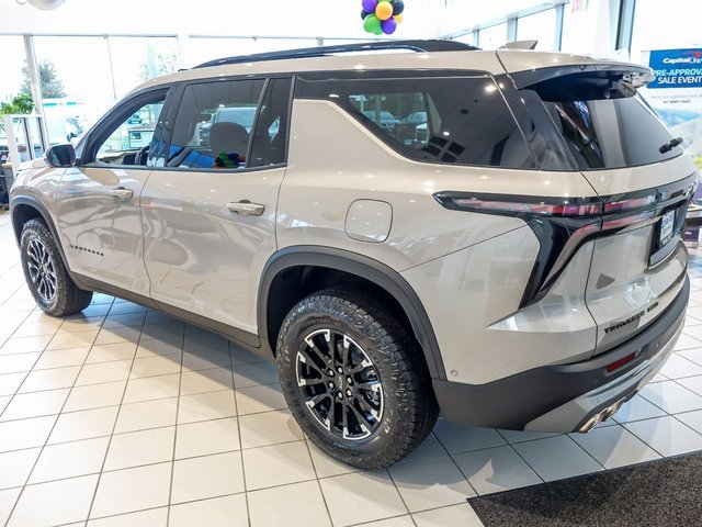 New 2026 Chevrolet Traverse Z71 w/ Enhanced Driving Package image 7