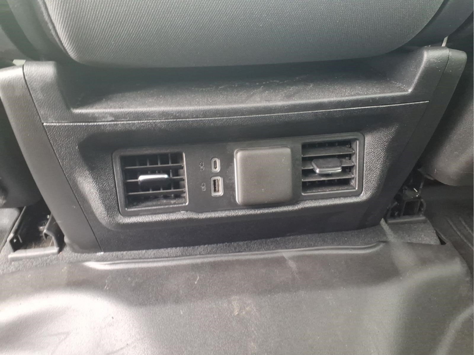 Used 2025 GMC Sierra 1500 Elevation AWD/4WD image 14