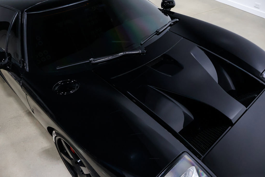 Used 2006 Ford GT RWD image 94