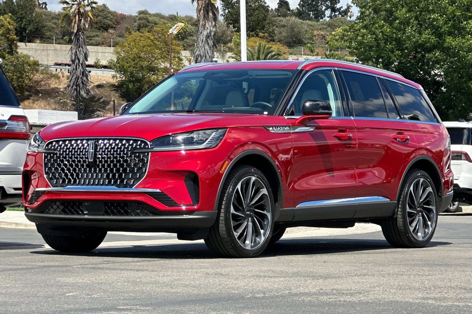 New 2026 Lincoln Aviator Reserve AWD/4WD image 7