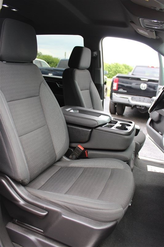 Used 2024 Chevrolet Silverado 2500 LT AWD/4WD image 20