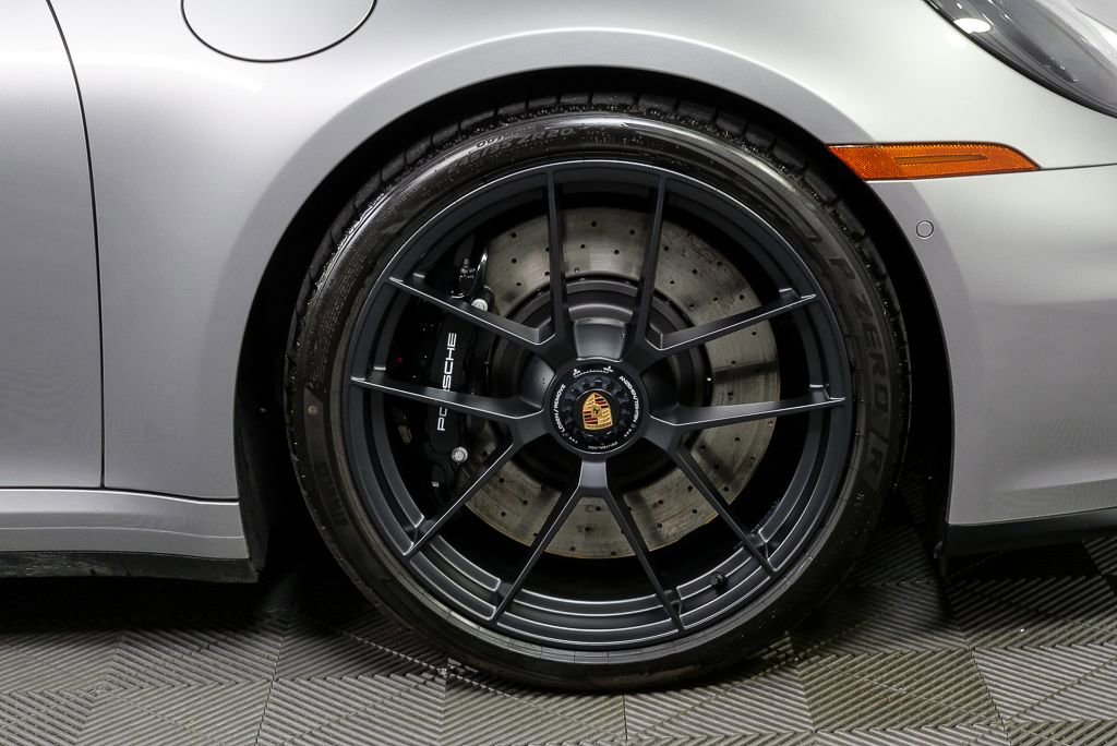 Certified 2026 Porsche 911 Carrera GTS image 38