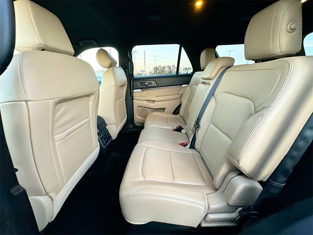 Used 2017 Ford Explorer Limited w/ Equipment Group 301A image 17