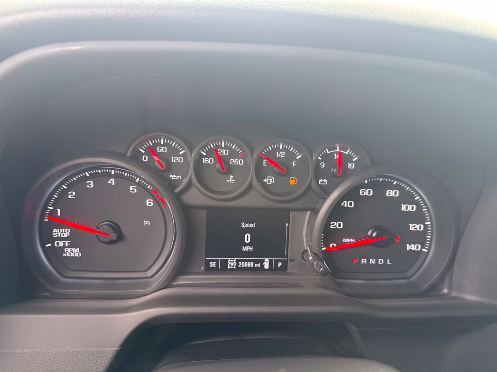 Used 2024 Chevrolet Silverado 1500 Custom w/ LPO, Dark Essentials Package AWD/4WD image 5