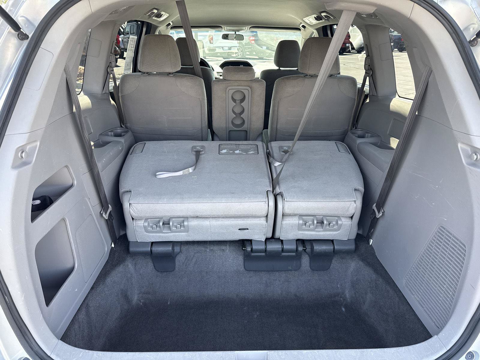Used 2012 Honda Odyssey EX image 9