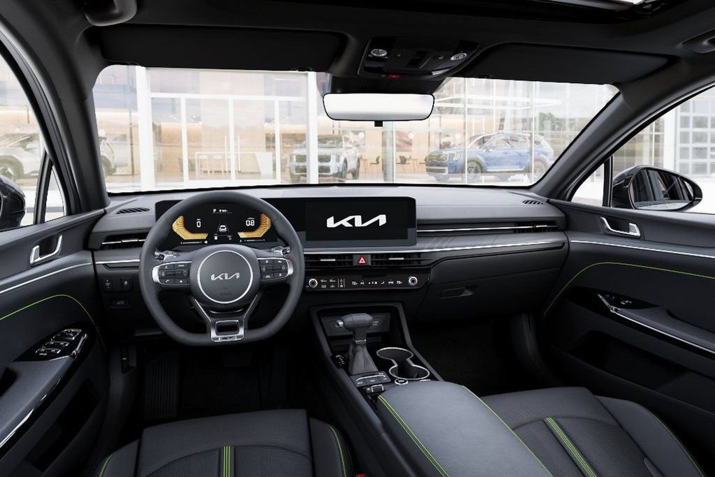 New 2026 Kia K5 GT FWD image 17