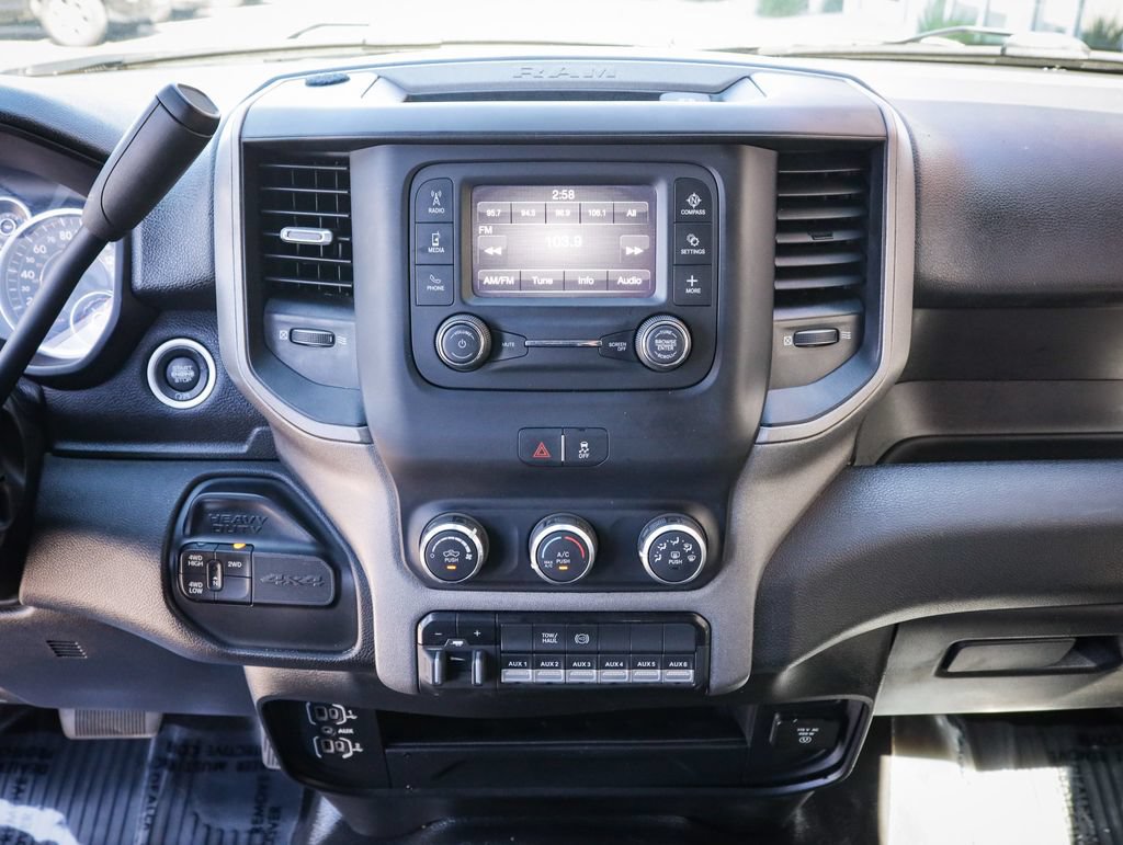 Used 2022 RAM 2500 Tradesman w/ Chrome Appearance Group AWD/4WD image 18