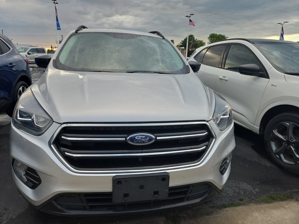 Used 2019 Ford Escape SE FWD image 12