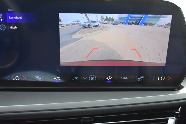 New 2026 Chevrolet Traverse LT w/ Sun and Wheel Package image 26