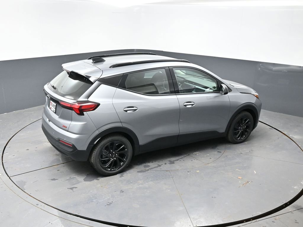 New 2027 Chevrolet Bolt RS FWD image 33