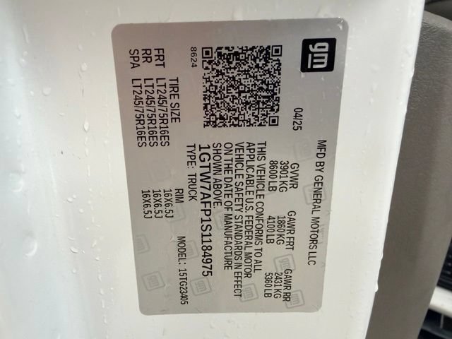Certified 2025 GMC Savana 2500 w/ Driver Convenience Package RWD image 18