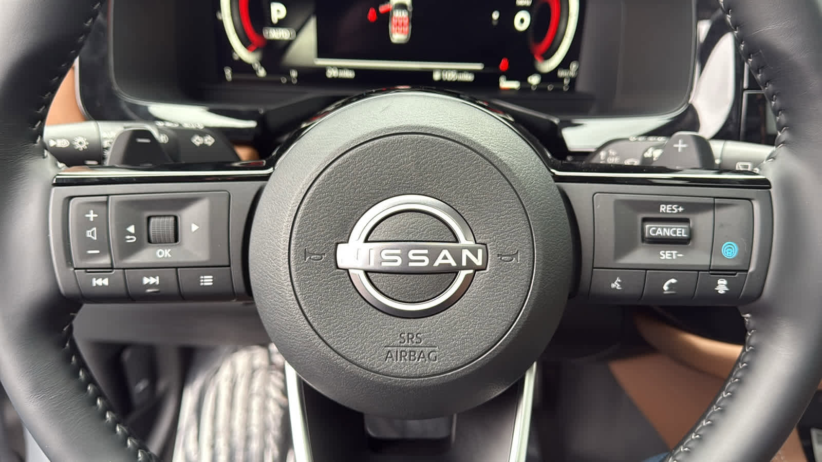 New 2025 Nissan Pathfinder Platinum w/ Cargo Package image 35