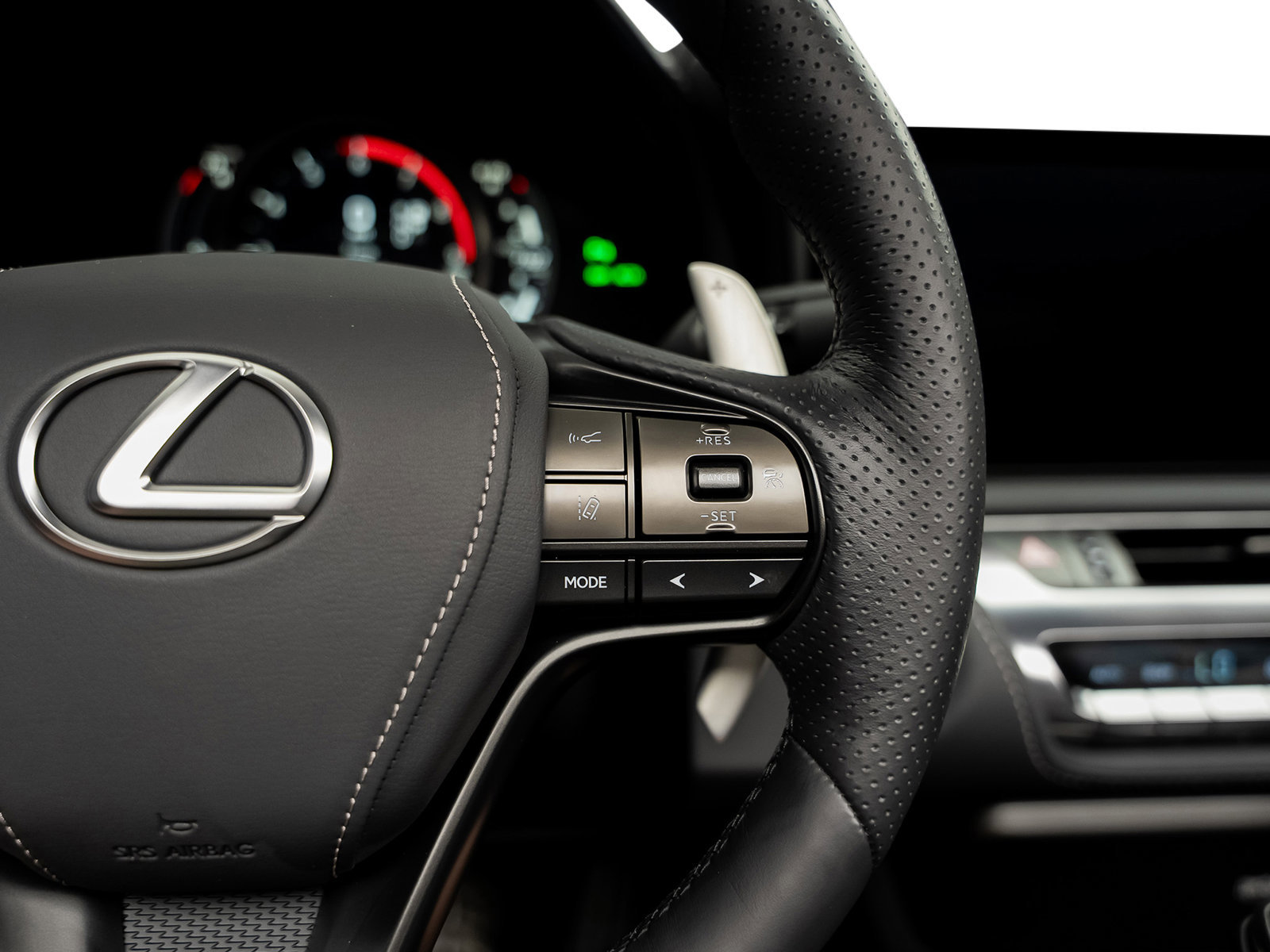 Used 2024 Lexus LC 500 Convertible w/ Touring Package RWD image 43