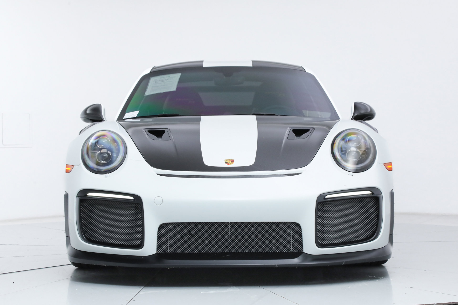 Used 2018 Porsche 911 GT2 RS image 8