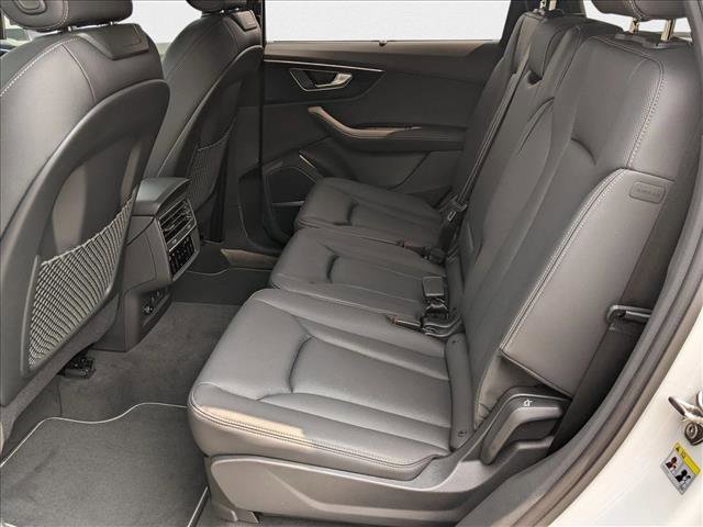 New 2025 Audi Q7 3.0T Premium Plus image 16
