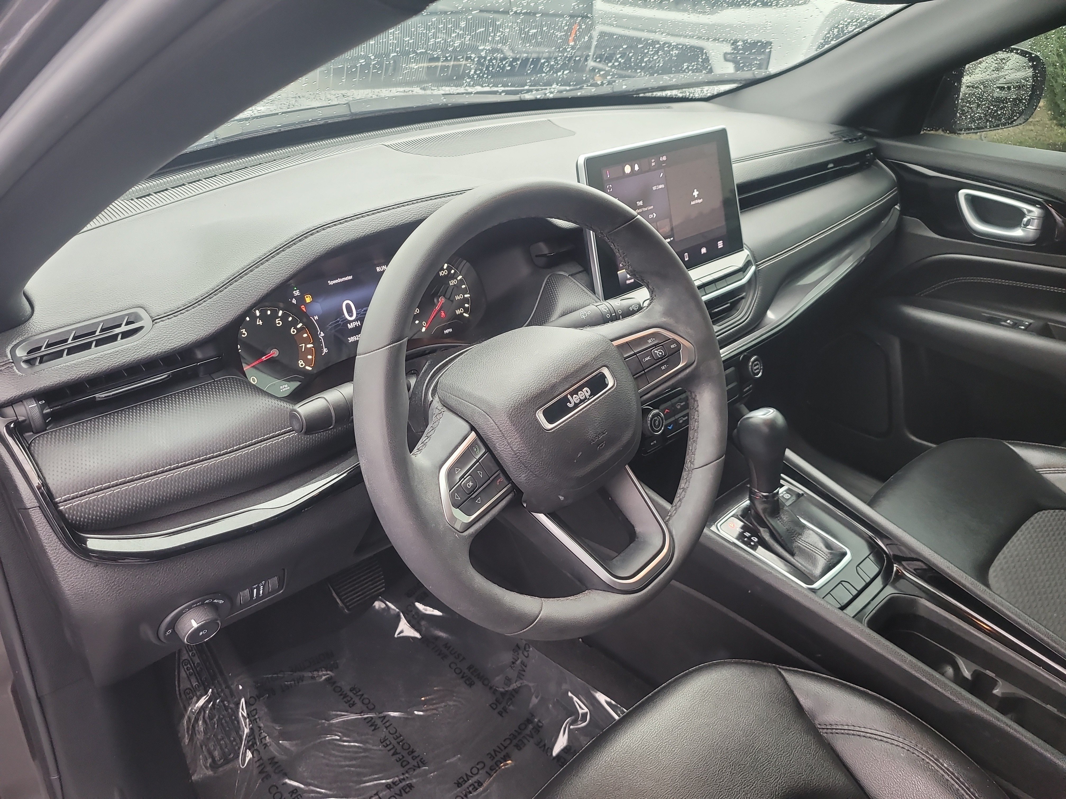 Used 2022 Jeep Compass Latitude FWD image 19