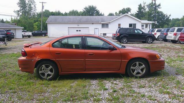Used 2004 Pontiac Grand Am GT FWD image 7