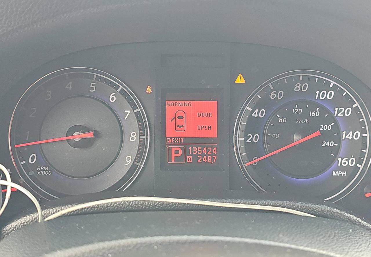 Used 2009 INFINITI G37 Journey w/ Premium Pkg image 15